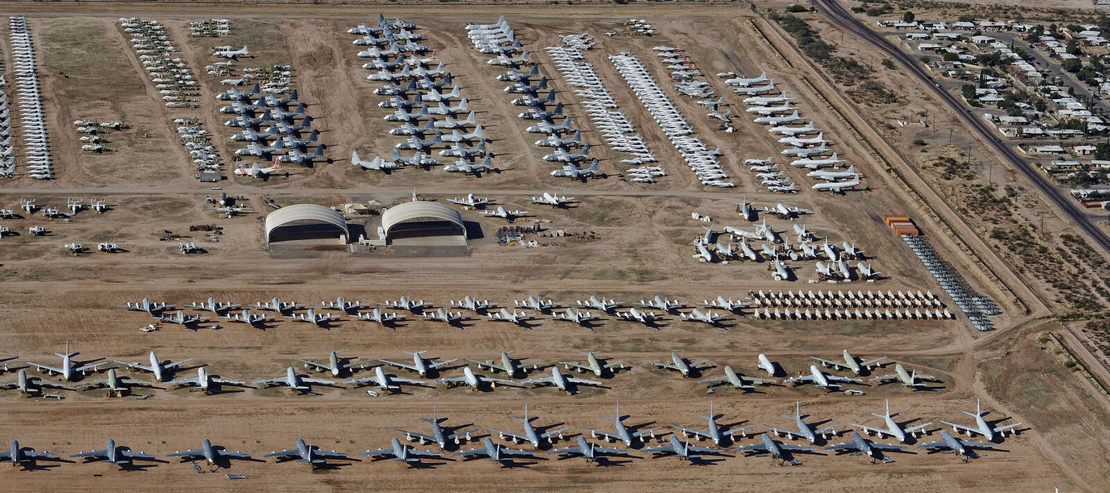 Tip pro fajnšmekry. Největší hřbitov letadel je v arizonské poušti