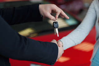 Věk řidiče při půjčení auta v zahraničí