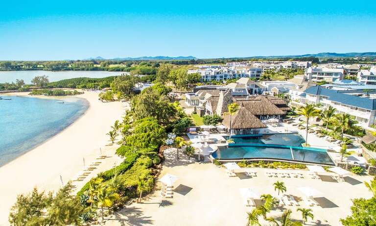 Radisson Blu Azuri Resort & Spa 5*