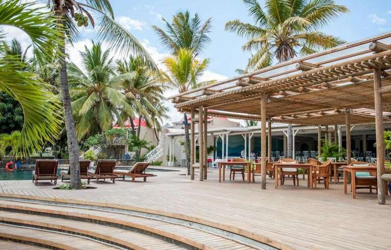 Villas Caroline 3*