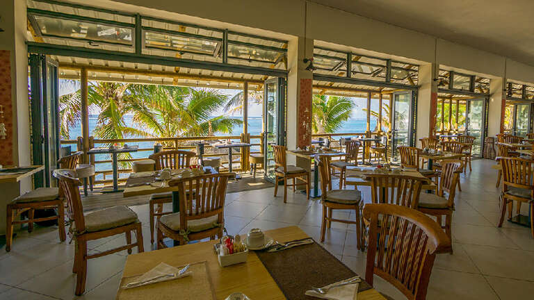 Le Peninsula Bay Beach Resort & Spa 4* - Mauricius