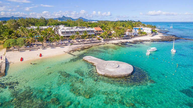 Le Peninsula Bay Beach Resort & Spa 4* - Mauricius