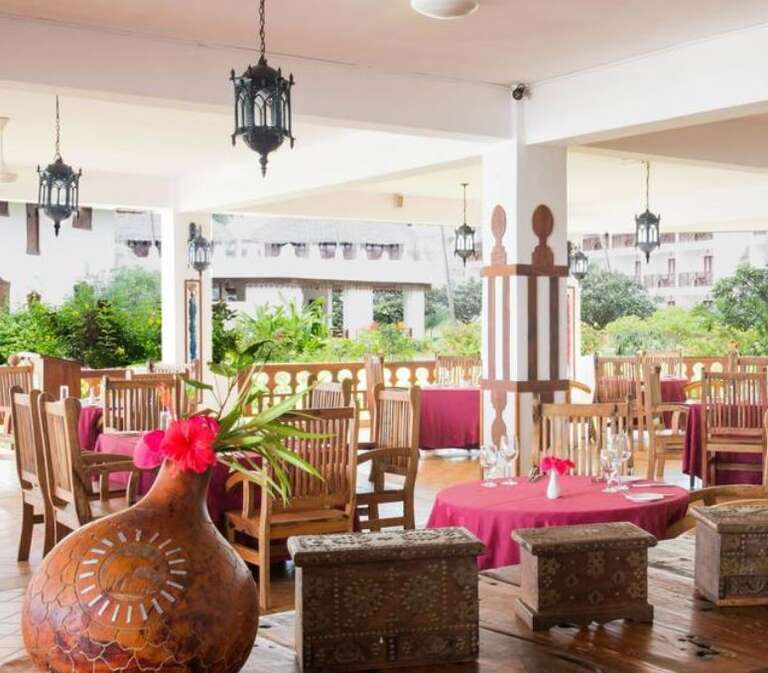 Double Tree Resort by Hilton Nungwi 4*