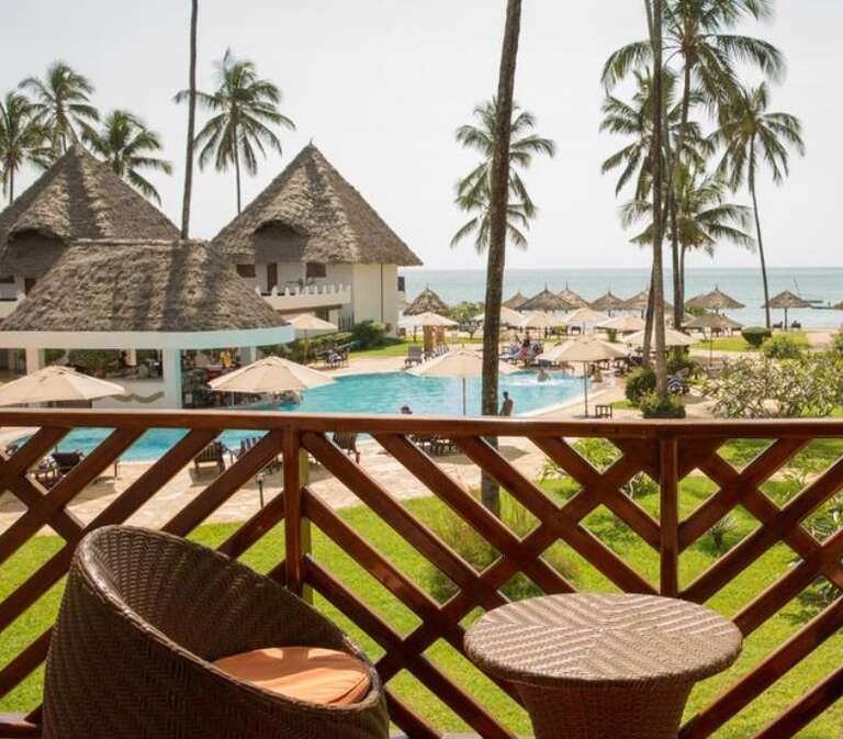 Double Tree Resort by Hilton Nungwi 4*