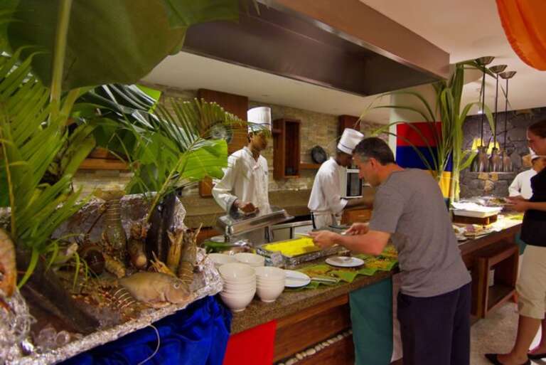 Laguna Beach Hotel & Spa 3*