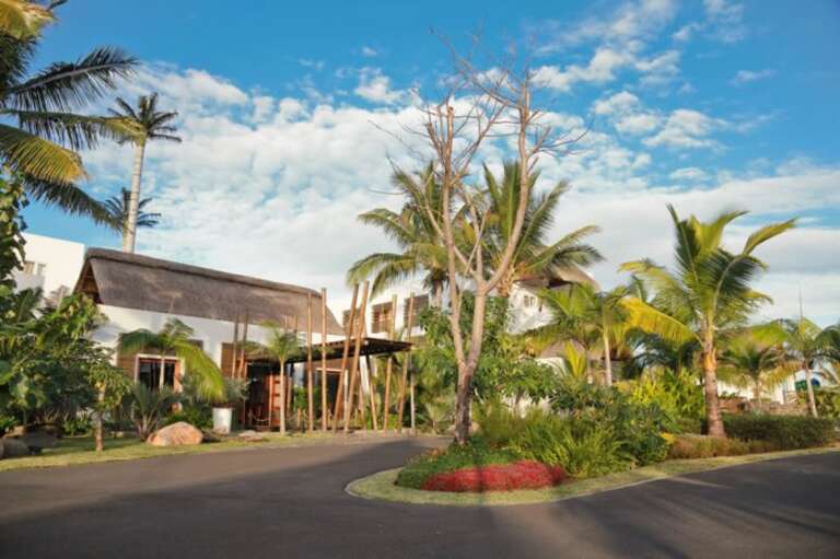 Laguna Beach Hotel & Spa 3*