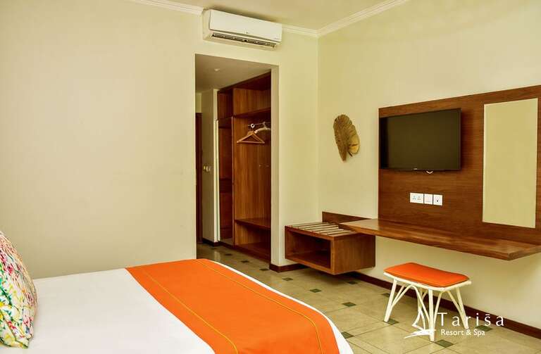 Tarisa Resort & Spa ***