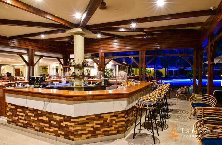 Tarisa Resort & Spa ***
