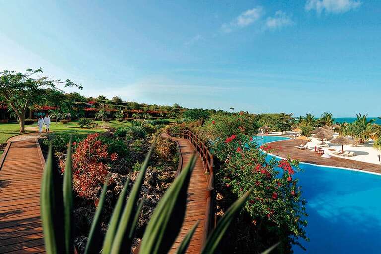 Riu HOTEL LA GEMMA DELL’EST 5*
