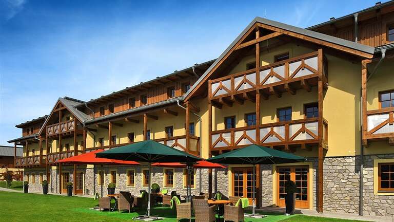 RELAX RESORT