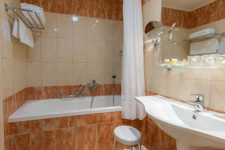 Hotel Centrální Lázně 4*
