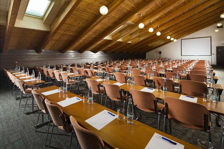 Orea Resort Devět Skal 3*
