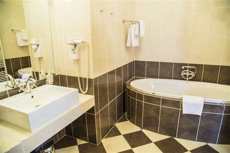 Chateau hotel Zbiroh 4*