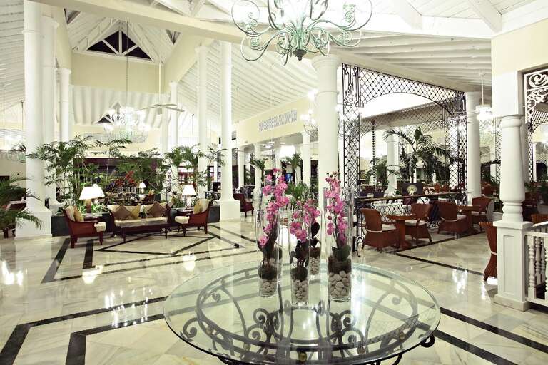 BAHIA PRINCIPE LUXURY AMBAR