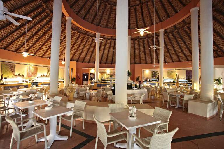BAHIA PRINCIPE LUXURY AMBAR