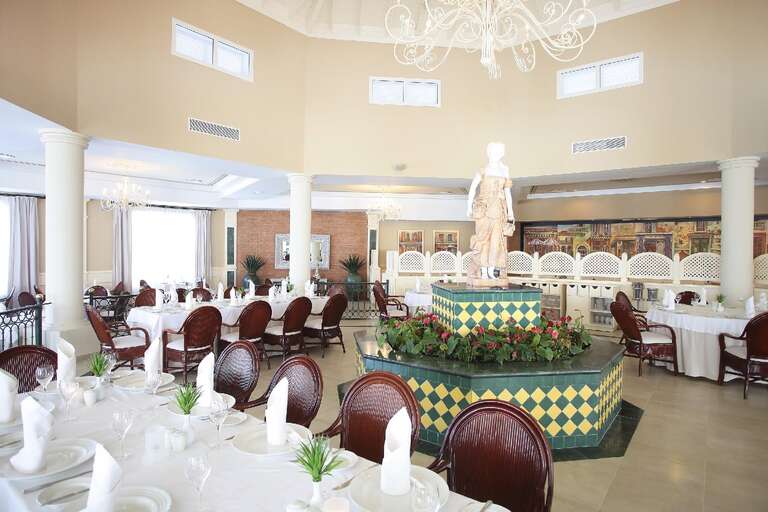 BAHIA PRINCIPE LUXURY AMBAR