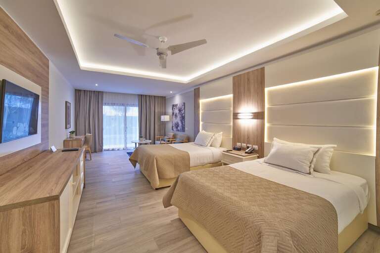 BAHIA PRINCIPE LUXURY AMBAR