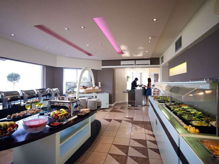 PROTEAS BLU RESORT 5*