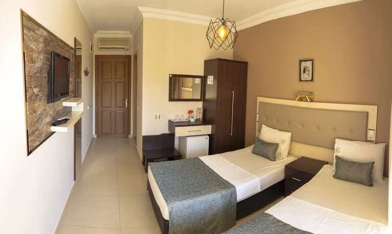 Hotel Papirus / Adrasan