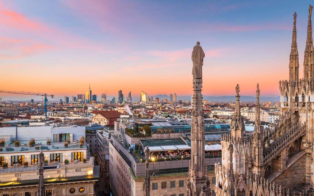Milán