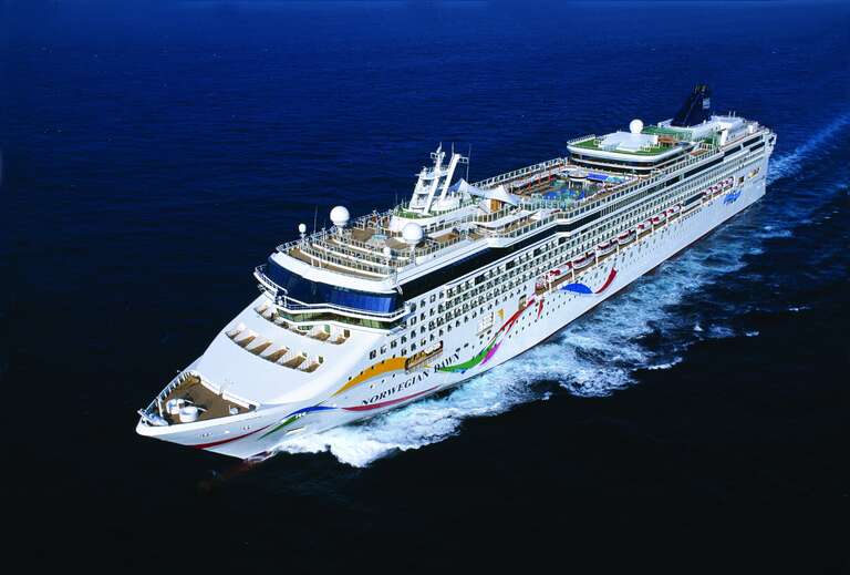 Norwegian Dawn3