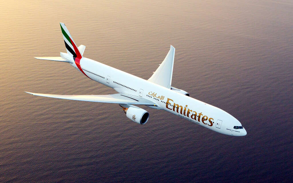 Amenity kit Emirates