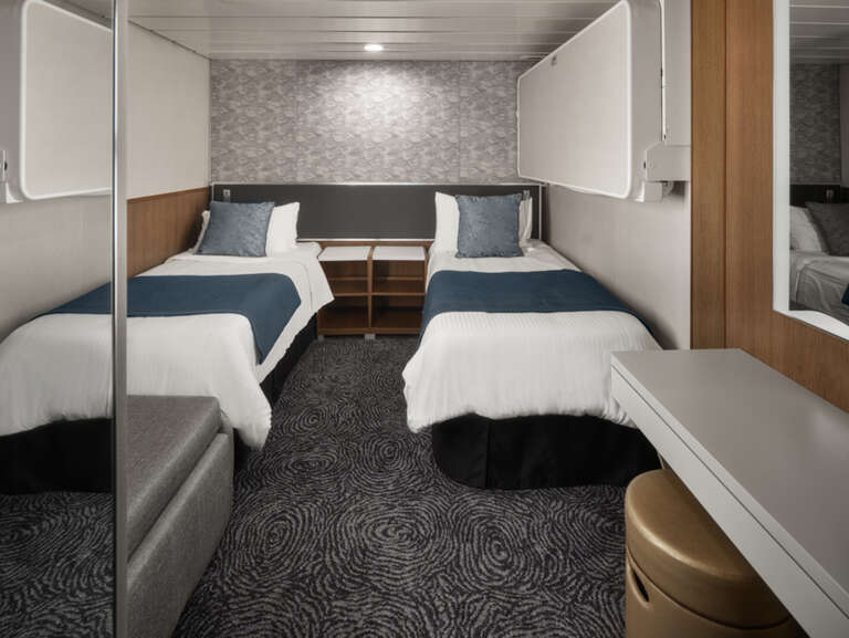 Norwegian Spirit0