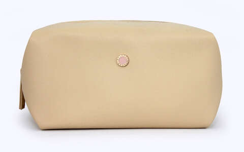 Amenity kit Emirates