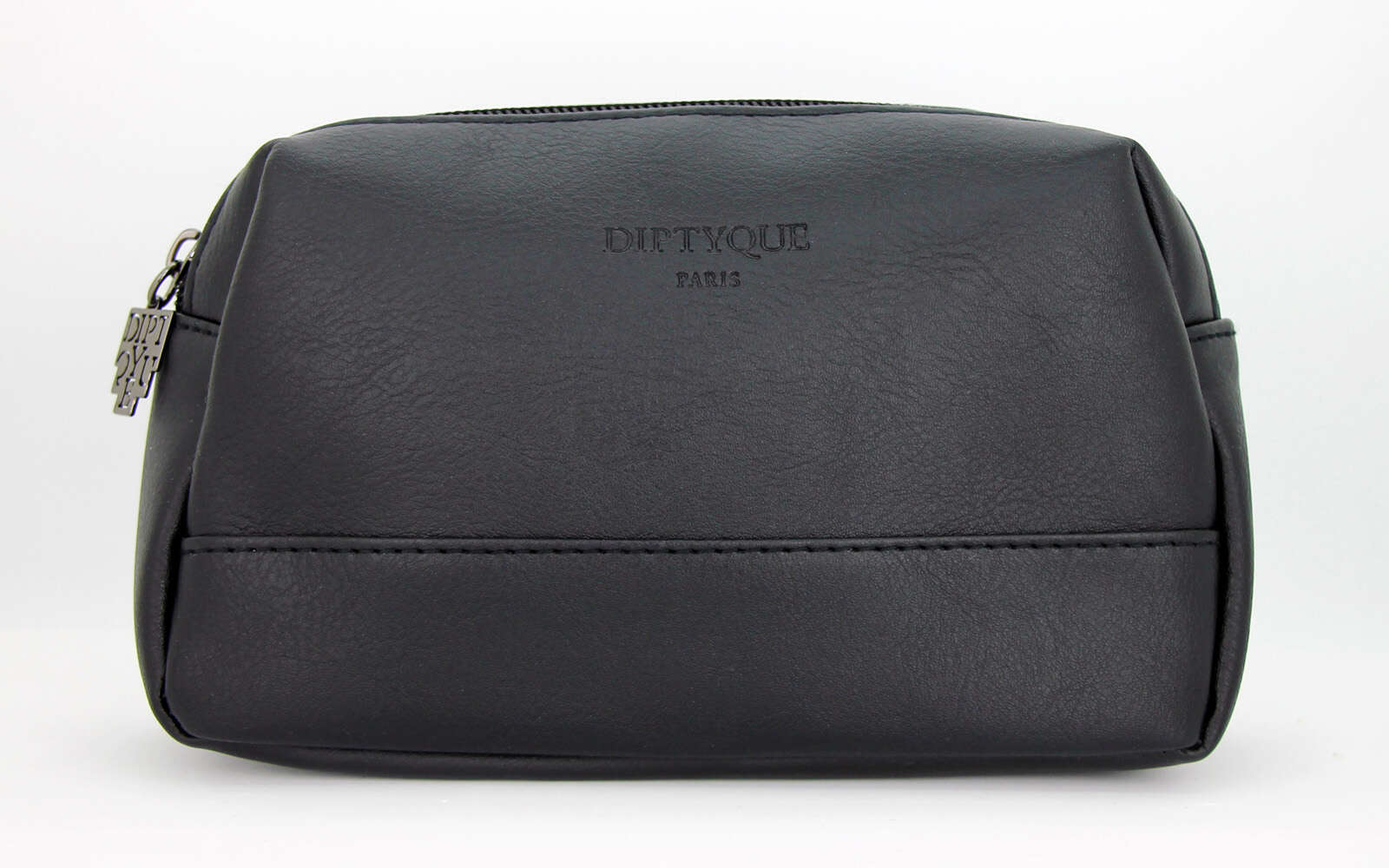 Amenity kit Qatar Airways