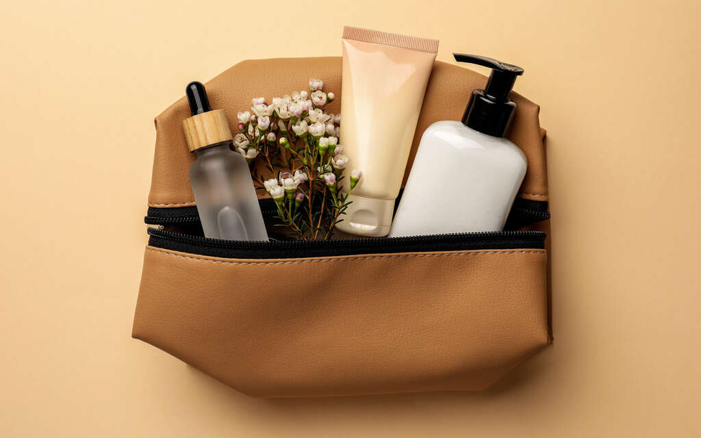 Amenity kit