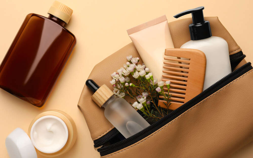 Amenity kit