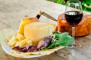 Sardinie s autem a snídaní | SU LEUNAXIU AGRITURISMO 4★ Image